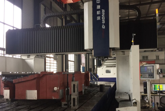 全新中捷的6M數(shù)控銑床